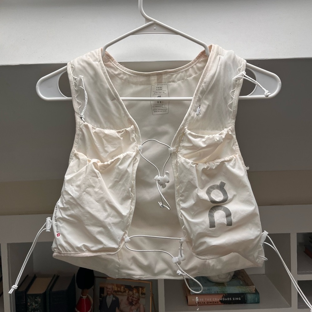 ON Running 10L Trail Vest White